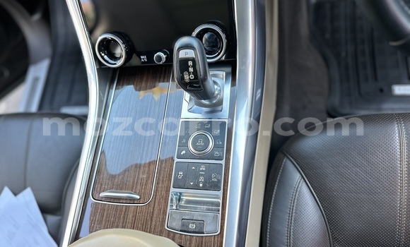 Comprar Usado Range Rover Range Rover De outros Carro em Maputo em Maputo Comprar Usado Range Rover Range Rover De outros Carro em Maputo em Maputo
