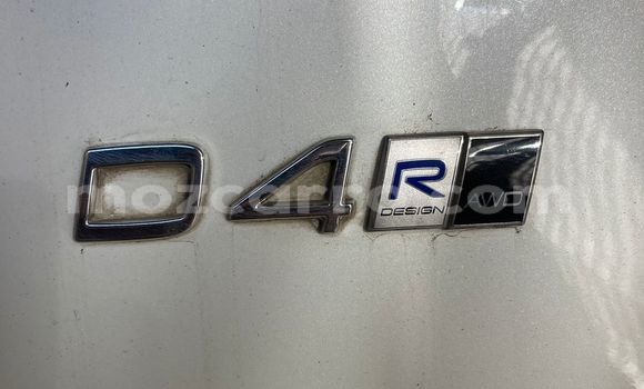 Tenga Tsaru Volvo XC40 Chena Mota in Maputo in Maputo Tenga Tsaru Volvo XC40 Chena Mota in Maputo in Maputo