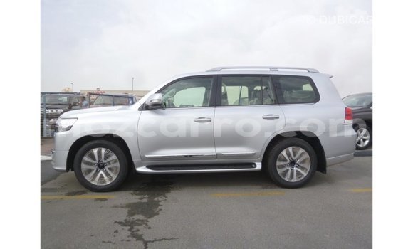 Buy Import Toyota Land Cruiser Other Car in Import - Dubai in Cabo Delgado Buy Import Toyota Land Cruiser Other Car in Import - Dubai in Cabo Delgado