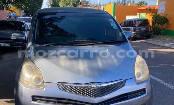 Nunua Ilio tumika Toyota Ractis Fedha Gari ndani ya Maputo nchini Maputo