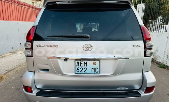Buy Used Toyota Land Cruiser Prado Silver Car in Maputo in Maputo Buy Used Toyota Land Cruiser Prado Silver Car in Maputo in Maputo