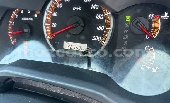 Nunua Ilio tumika Toyota Hilux Fedha Gari ndani ya Maputo nchini Maputo Nunua Ilio tumika Toyota Hilux Fedha Gari ndani ya Maputo nchini Maputo