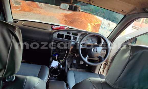 Tenga Tsaru Mazda 121 Chena Mota in Maputo in Maputo Tenga Tsaru Mazda 121 Chena Mota in Maputo in Maputo