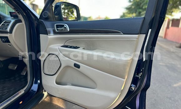 Comprar Novo Jeep Cherokee Azul Carro em Maputo em Maputo Comprar Novo Jeep Cherokee Azul Carro em Maputo em Maputo
