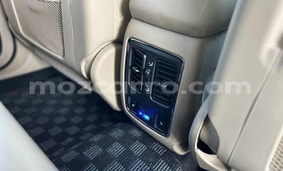 Comprar Novo Jeep Cherokee Azul Carro em Maputo em Maputo Comprar Novo Jeep Cherokee Azul Carro em Maputo em Maputo