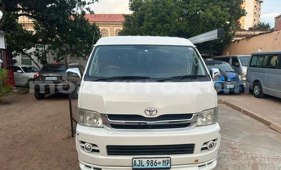 Buy Used Toyota Hiace White Car in Maputo in Maputo Buy Used Toyota Hiace White Car in Maputo in Maputo