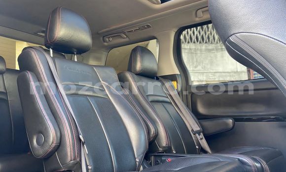 Comprar Usado Toyota Vellfire Branco Carro em Maputo em Maputo Comprar Usado Toyota Vellfire Branco Carro em Maputo em Maputo