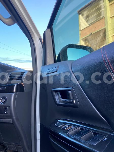 Big with watermark toyota vellfire maputo maputo 26607