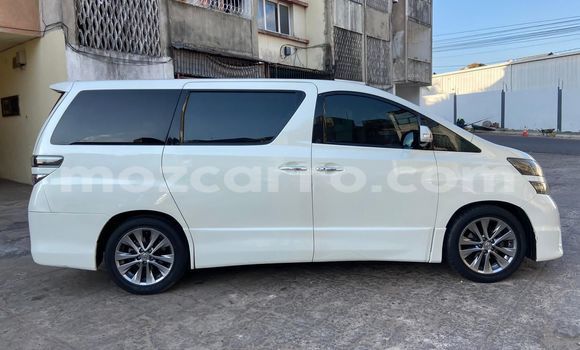 Comprar Usado Toyota Vellfire Branco Carro em Maputo em Maputo Comprar Usado Toyota Vellfire Branco Carro em Maputo em Maputo