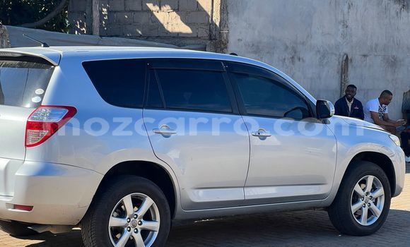 Comprar Usado Toyota Vanguard De outros Carro em Maputo em Maputo