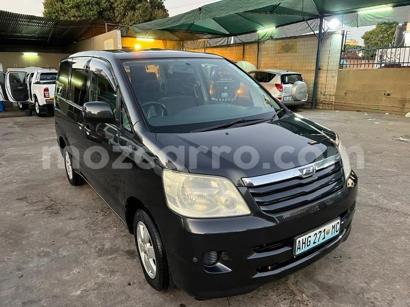 Big with watermark toyota noah maputo maputo 26621