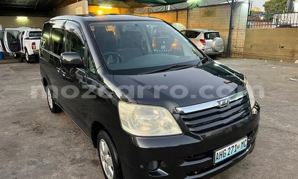 Nunua Ilio tumika Toyota Noah Nyeusi Gari ndani ya Maputo nchini Maputo Nunua Ilio tumika Toyota Noah Nyeusi Gari ndani ya Maputo nchini Maputo