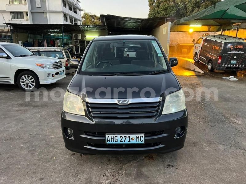 Big with watermark toyota noah maputo maputo 26621