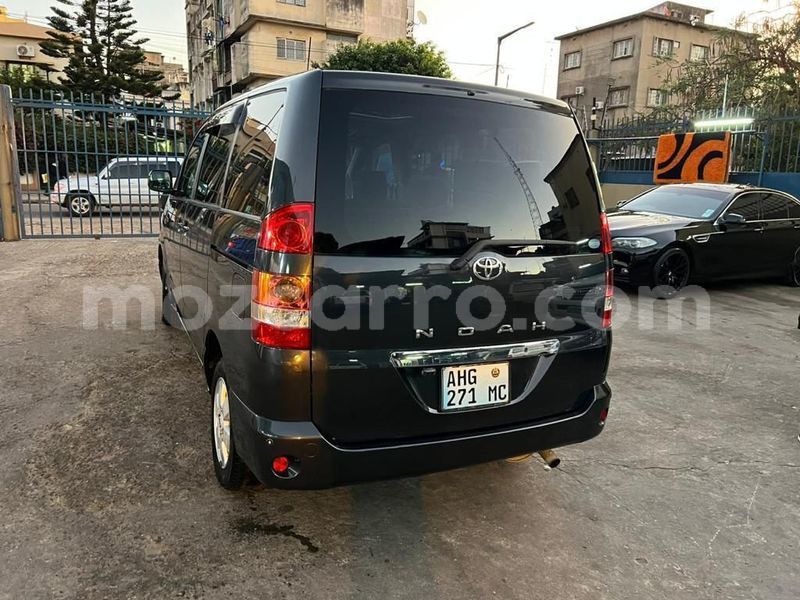 Big with watermark toyota noah maputo maputo 26621