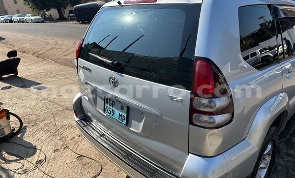 Tenga Tsaru Toyota Prado Sirivha Mota in Maputo in Maputo Tenga Tsaru Toyota Prado Sirivha Mota in Maputo in Maputo