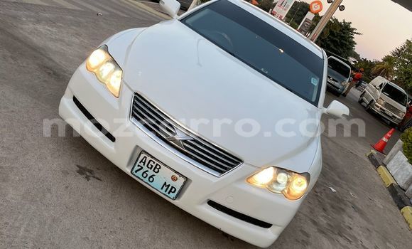 Tenga Tsaru Toyota Mark X Chena Mota in Maputo in Maputo Tenga Tsaru Toyota Mark X Chena Mota in Maputo in Maputo