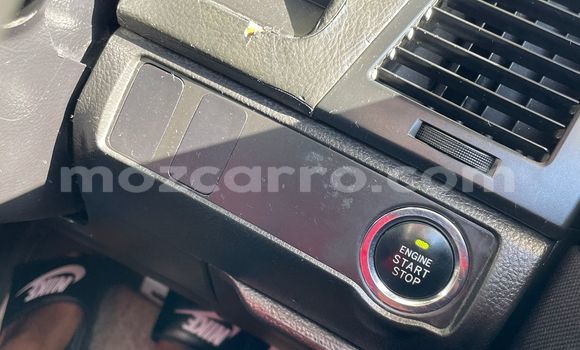 Tenga Tsaru Toyota Mark X Chena Mota in Maputo in Maputo Tenga Tsaru Toyota Mark X Chena Mota in Maputo in Maputo