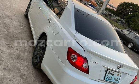 Tenga Tsaru Toyota Mark X Chena Mota in Maputo in Maputo Tenga Tsaru Toyota Mark X Chena Mota in Maputo in Maputo