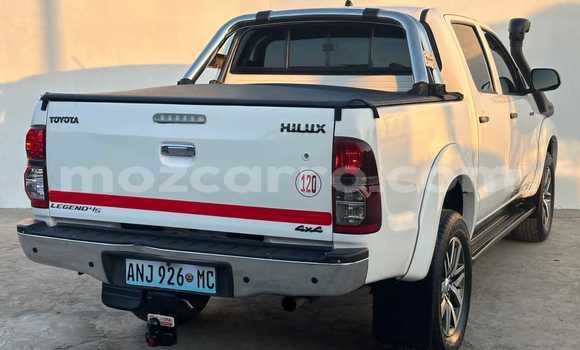 Buy Used Toyota Land Cruiser Prado White Car in Maputo in Maputo Buy Used Toyota Land Cruiser Prado White Car in Maputo in Maputo