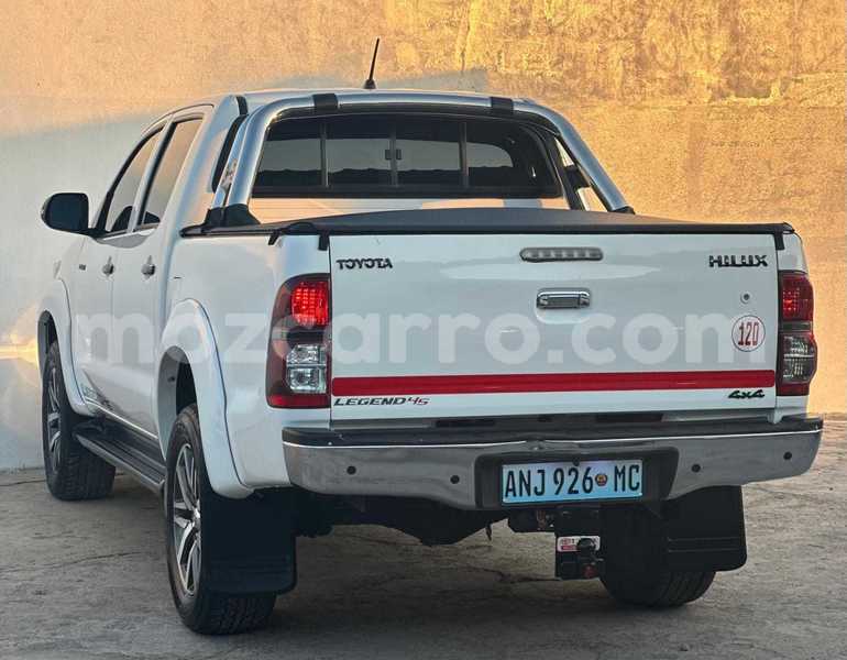 Big with watermark toyota land cruiser prado maputo maputo 26630