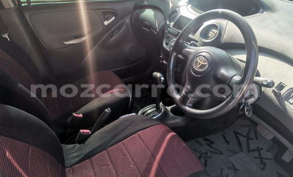 Comprar Usado Toyota Vitz Prata Carro em Maputo em Maputo Comprar Usado Toyota Vitz Prata Carro em Maputo em Maputo