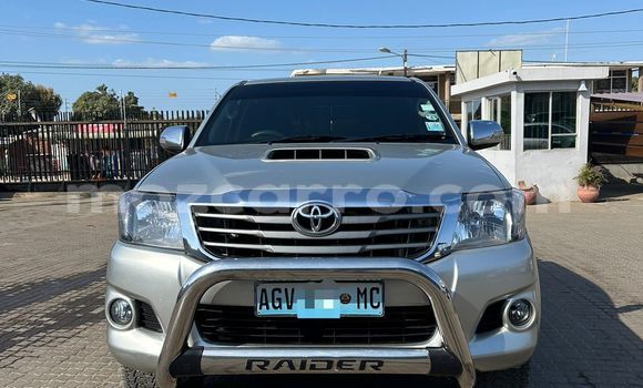 Tenga Tsaru Toyota Hilux Zvimwe Mota in Maputo in Maputo Tenga Tsaru Toyota Hilux Zvimwe Mota in Maputo in Maputo