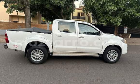 Tenga Tsaru Toyota Hilux Chena Mota in Maputo in Maputo Tenga Tsaru Toyota Hilux Chena Mota in Maputo in Maputo