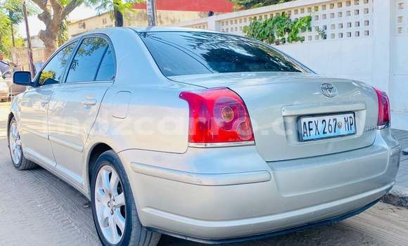 Comprar Usado Toyota Avensis Branco Carro em Maputo em Maputo Comprar Usado Toyota Avensis Branco Carro em Maputo em Maputo