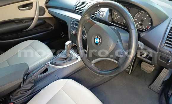 Comprar Usado BMW 3-Series Preto Carro em Maputo em Maputo Comprar Usado BMW 3-Series Preto Carro em Maputo em Maputo