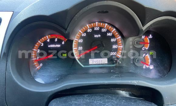 Nunua Ilio tumika Toyota Hilux Fedha Gari ndani ya Maputo nchini Maputo Nunua Ilio tumika Toyota Hilux Fedha Gari ndani ya Maputo nchini Maputo