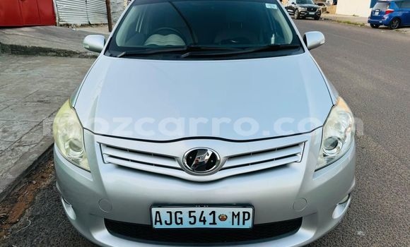 Comprar Usado Toyota Auris Prata Carro em Maputo em Maputo
