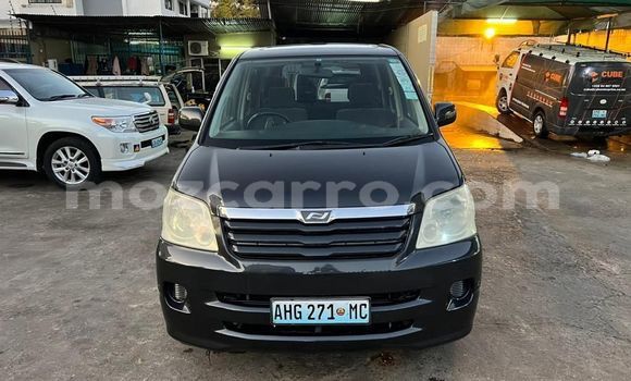 Nunua Ilio tumika Toyota Noah Nyeusi Gari ndani ya Maputo nchini Maputo