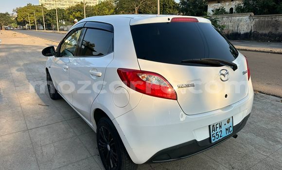 Buy Used Mazda Demio White Car in Maputo in Maputo Buy Used Mazda Demio White Car in Maputo in Maputo