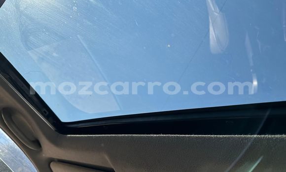 Nunua Ilio tumika Toyota Land Cruiser Prado Fedha Gari ndani ya Maputo nchini Maputo Nunua Ilio tumika Toyota Land Cruiser Prado Fedha Gari ndani ya Maputo nchini Maputo