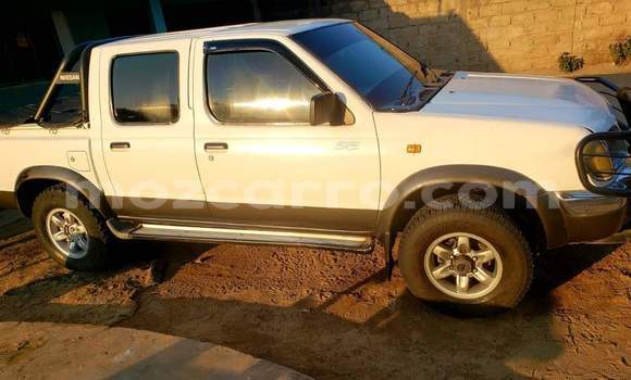 Tenga Tsaru Nissan Hardbody Chena Mota in Maputo in Maputo Tenga Tsaru Nissan Hardbody Chena Mota in Maputo in Maputo