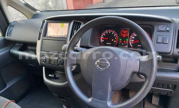 Comprar Usado Nissan Serena Prata Carro em Maputo em Maputo Comprar Usado Nissan Serena Prata Carro em Maputo em Maputo