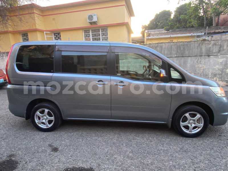 Big with watermark nissan serena maputo maputo 26682