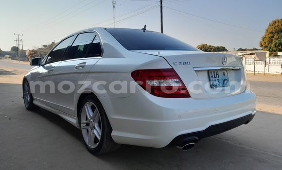 Buy Used Mercedes-Benz C-Classe White Car in Maputo in Maputo Buy Used Mercedes-Benz C-Classe White Car in Maputo in Maputo