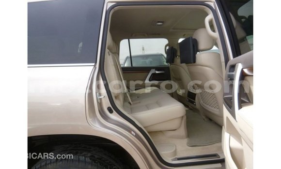 Nunua Imported Toyota Land Cruiser Nyingine Gari ndani ya Import - Dubai nchini Cabo Delgado Nunua Imported Toyota Land Cruiser Nyingine Gari ndani ya Import - Dubai nchini Cabo Delgado