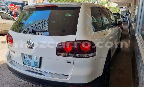 Buy Used Volkswagen Touareg White Car in Maputo in Maputo Buy Used Volkswagen Touareg White Car in Maputo in Maputo