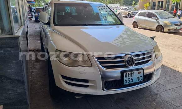 Buy Used Volkswagen Touareg White Car in Maputo in Maputo Buy Used Volkswagen Touareg White Car in Maputo in Maputo