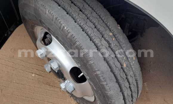 Comprar Novo Hino Ranger Branco Caminhão em Maputo em Maputo Comprar Novo Hino Ranger Branco Caminhão em Maputo em Maputo