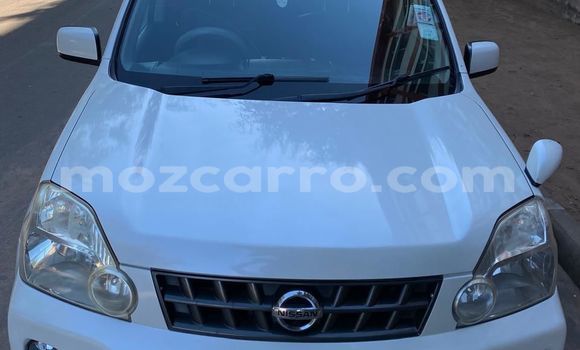 Comprar Usado Nissan X-Trail Branco Carro em Maputo em Maputo