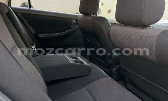 Comprar Usado Toyota Runx Prata Carro em Maputo em Maputo Comprar Usado Toyota Runx Prata Carro em Maputo em Maputo