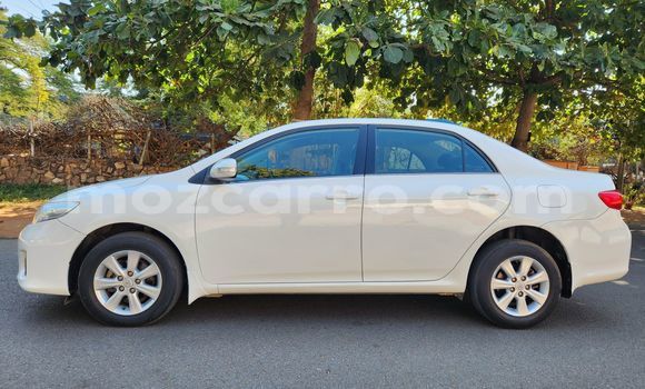 Comprar Usado Toyota Corolla Branco Carro em Maputo em Maputo Comprar Usado Toyota Corolla Branco Carro em Maputo em Maputo