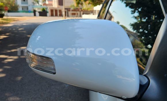 Comprar Usado Toyota Corolla Branco Carro em Maputo em Maputo Comprar Usado Toyota Corolla Branco Carro em Maputo em Maputo