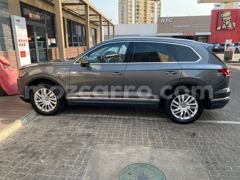 Big with watermark volkswagen touran maputo maputo 26708