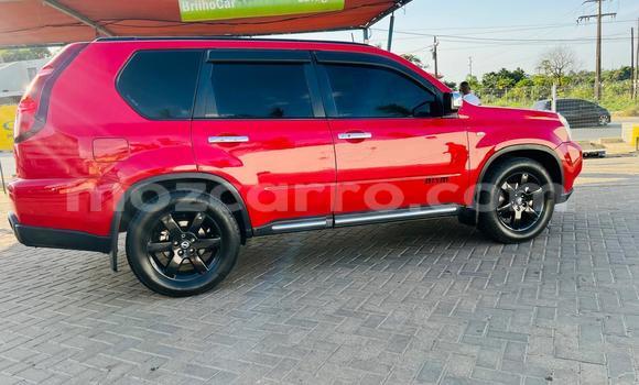 Tenga Tsaru Nissan X-Trail Tsvuku Mota in Maputo in Maputo Tenga Tsaru Nissan X-Trail Tsvuku Mota in Maputo in Maputo