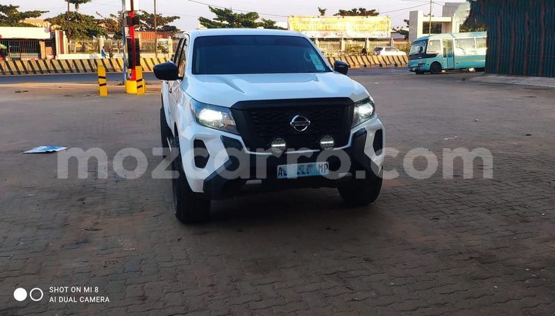 Big with watermark nissan navara maputo maputo 26717