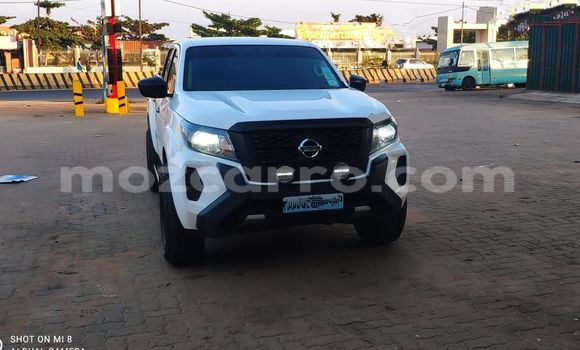 Buy Used Nissan Navara White Car in Maputo in Maputo Buy Used Nissan Navara White Car in Maputo in Maputo